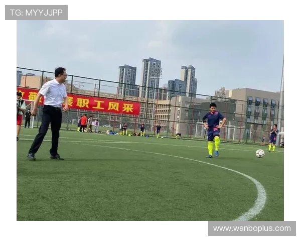 广东省超级联赛激烈角逐展现足球风采 各队争夺冠军席位精彩纷呈